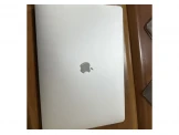 MacBook pro 16 inch