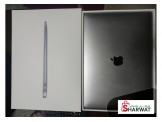 Macbook Air 13-inch - 2