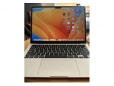 للبيع.  2022 MacBook Air M2  بشاشة 13.6 - 3