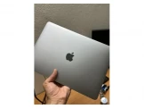 لابتوب MacBook Pro 13’ 2020 استعمال شخصي بسيط - 2 لابتوب MacBook Pro 13’ 2020 استعمال شخصي بسيط - 2