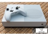 Xbox one s اكس بوكس ون جديد مستعمل شهرين 