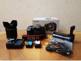 canon 7D with 18-135mm stm بحاله جدا ممتازه