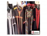 محل. ملابس. 