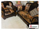 طقمين كنب بحالة ممتازه  - 3