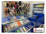 كماليات محل اتصالات للبيع - 2