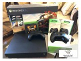Xbox One X مستعمل خفيف شبه جديد 