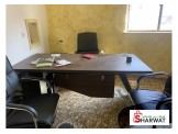 أثاث مكتبي بحالة ممتازة - 2