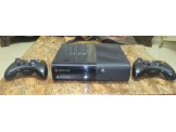 XBOX 360 500G مع ايدتين + 100 لعبة مهكر