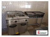 عدة مطعم