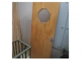 باب خشب سويد ثقيل للحمامات